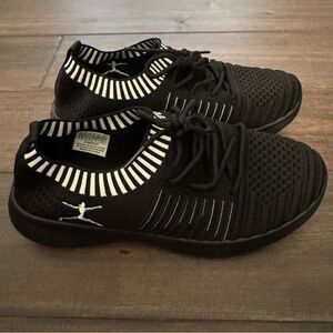 Danskin Energy Black & White Athletic Shoes 6